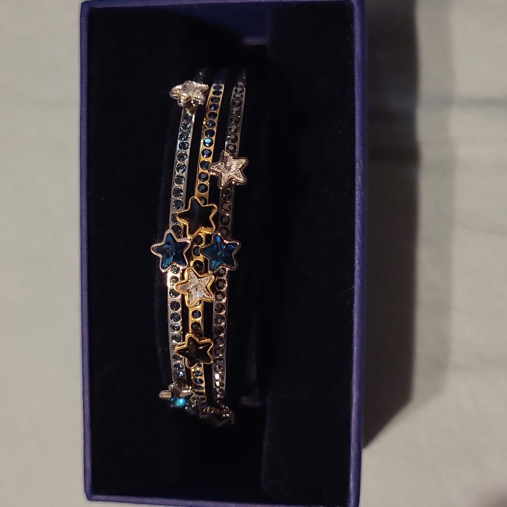 Swarovski Crystal Sultan Star bangle bracelet